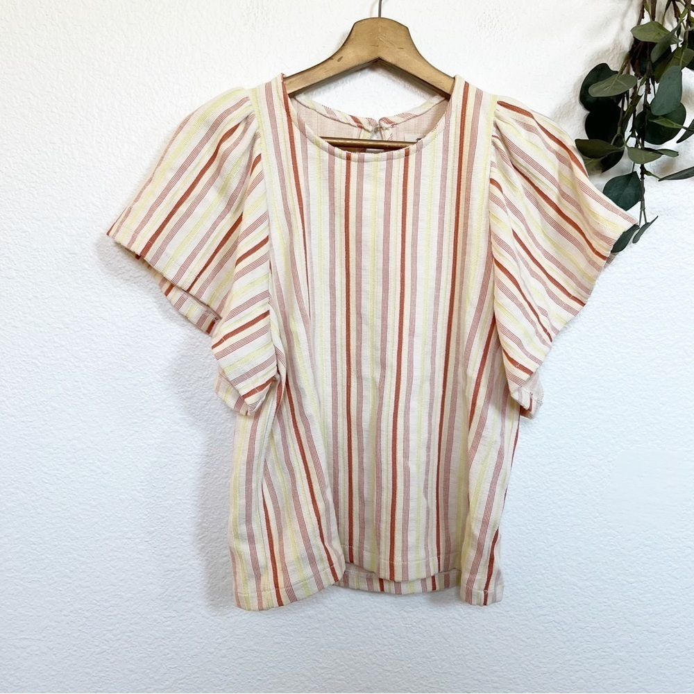 Madewell- Textured Flutter Sleeve Top In Stripe- XS